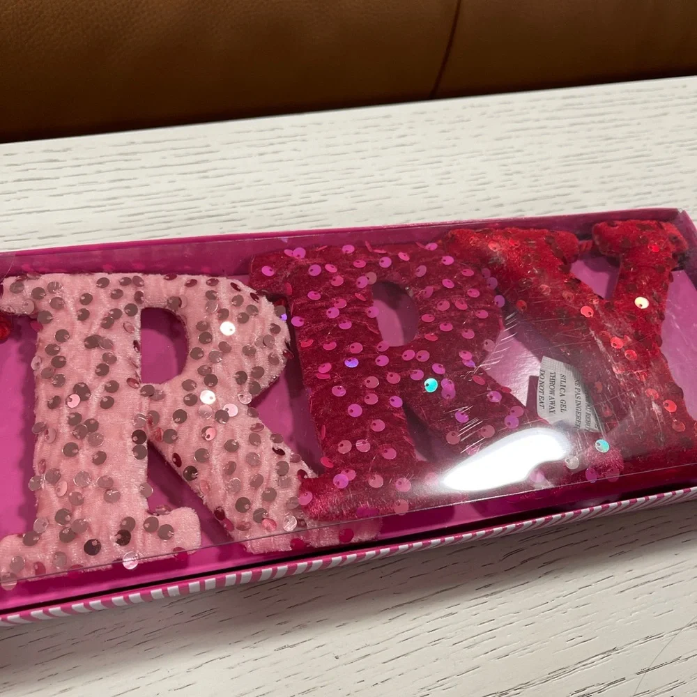 Pink Christmas Merry & Bright Sequin 6ft Garland NWT